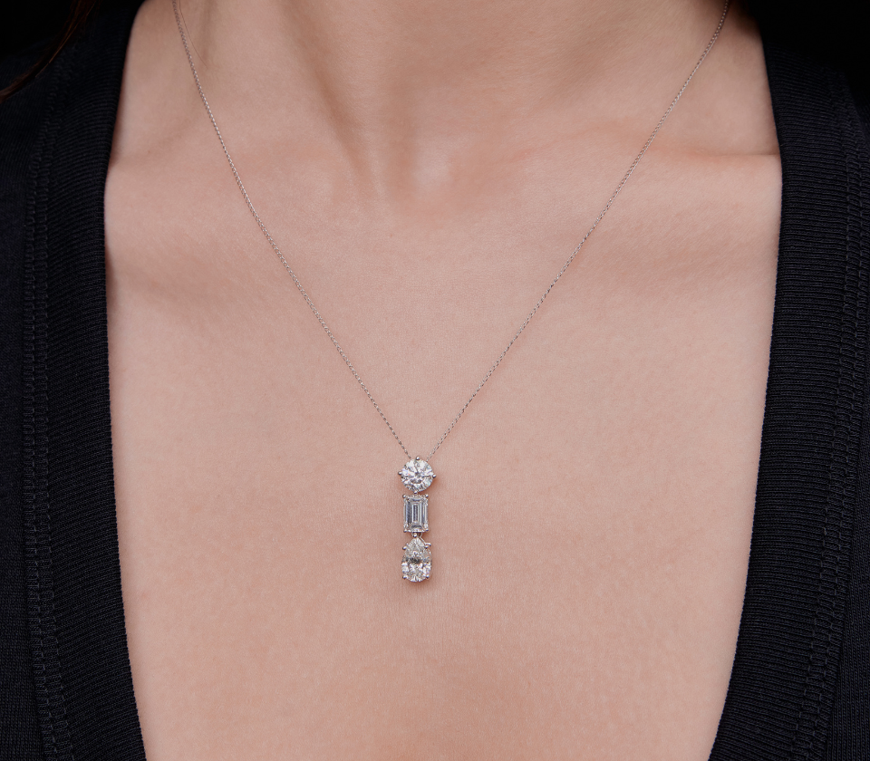 Shop Diamond Necklaces